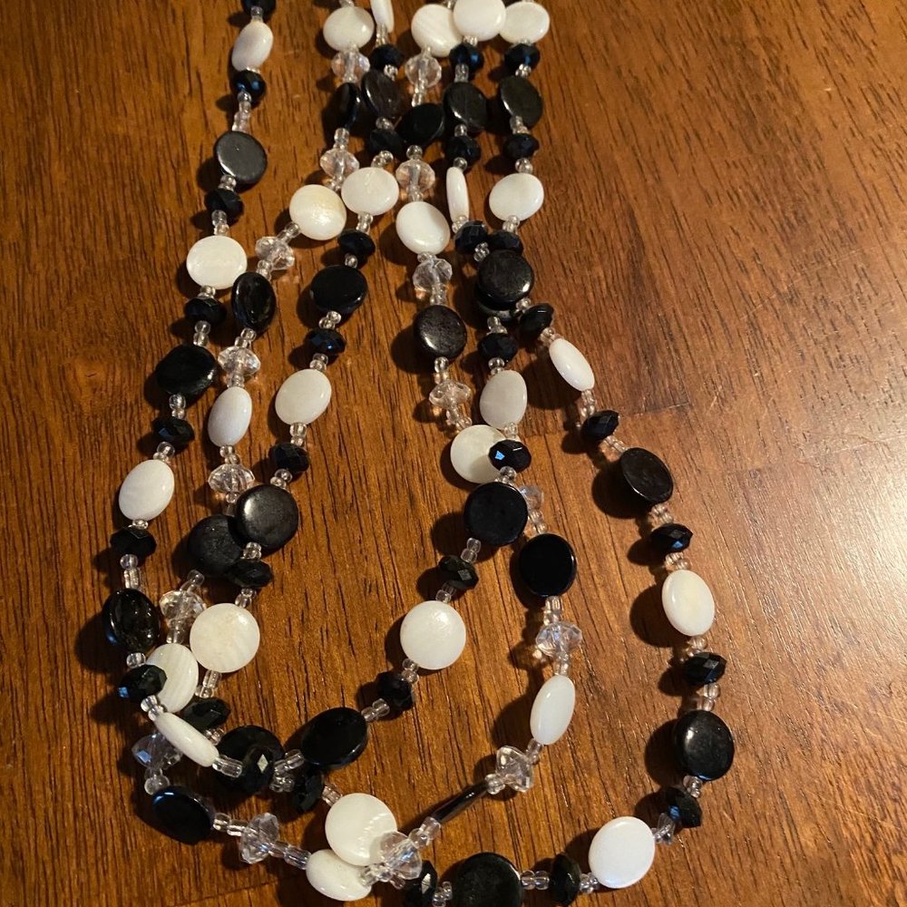 Black and White Necklace